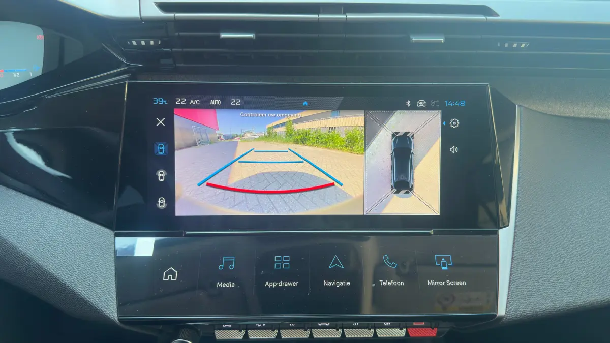 1.2 Allure Hybrid 145 | Apple Carplay/Android Auto | Camera | Adaptieve Cruise | Getint Glas | Navigatie | Climate Control | Draadloze telefoonlader | | Achterbank in delen neerklapbaar | Ac