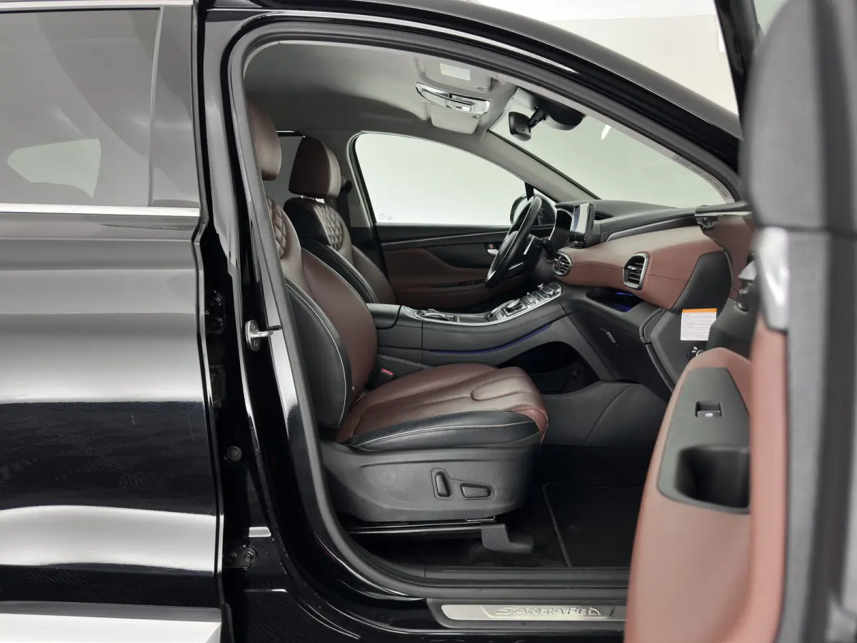 1.6 T-GDI PHEV Premium (Plug-in) (INCL-BTW) *HEAD-UP | LEATHER | FULL-LED | ADAPTIVE-CRUISE | TOP-VIEW | BLINDSPOT | MEMORY-PACK | DIGI-COCKPIT | SHIFTPADDLES | PRIVACYGLASS | NAVI-FULLMAP |