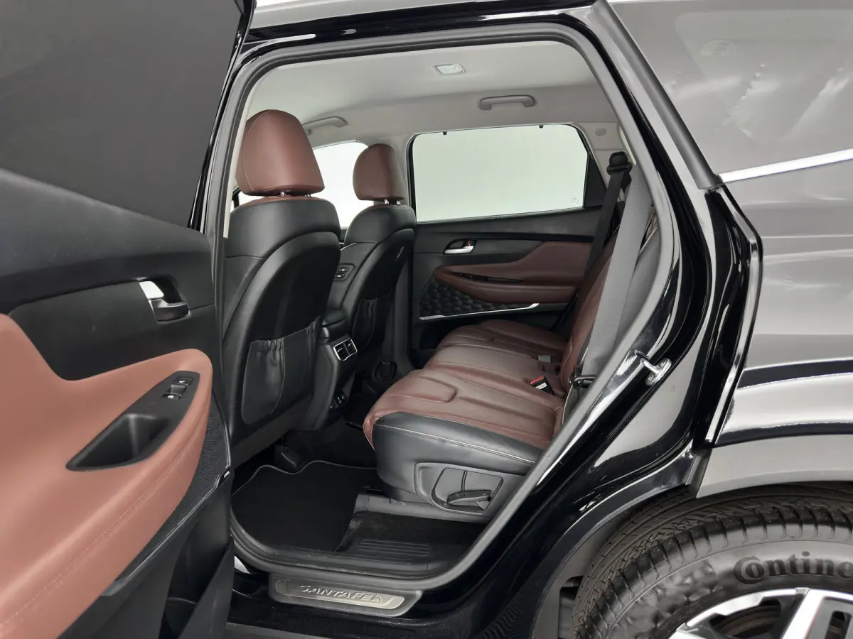 1.6 T-GDI PHEV Premium (Plug-in) (INCL-BTW) *HEAD-UP | LEATHER | FULL-LED | ADAPTIVE-CRUISE | TOP-VIEW | BLINDSPOT | MEMORY-PACK | DIGI-COCKPIT | SHIFTPADDLES | PRIVACYGLASS | NAVI-FULLMAP |