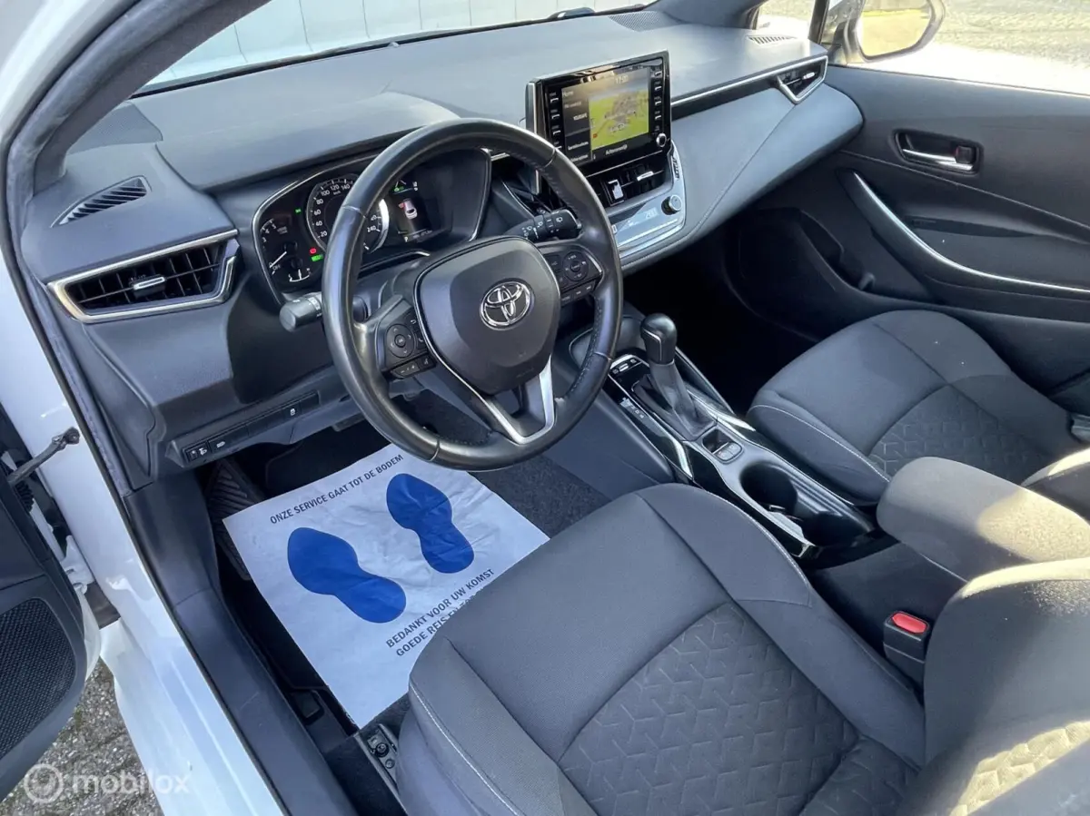 1.8 Hybrid Active |NL Auto |Camera |Navi |LED Koplampen & Achterlichten |Climate & Cruise control |Incl BTW |