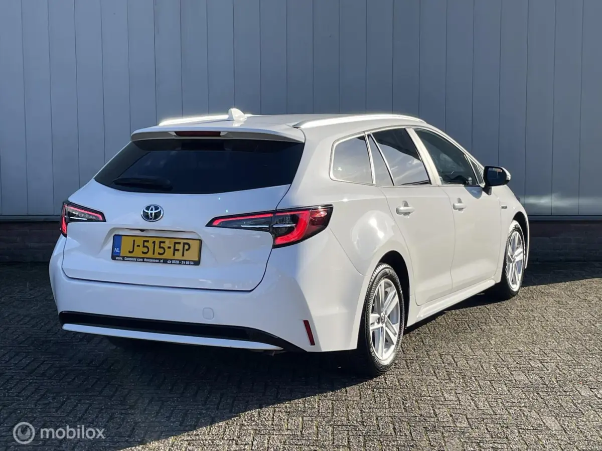 1.8 Hybrid Active |NL Auto |Camera |Navi |LED Koplampen & Achterlichten |Climate & Cruise control |Incl BTW |