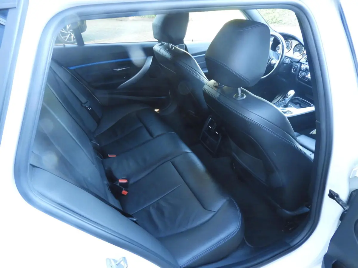 318i M-Pakket , Leder