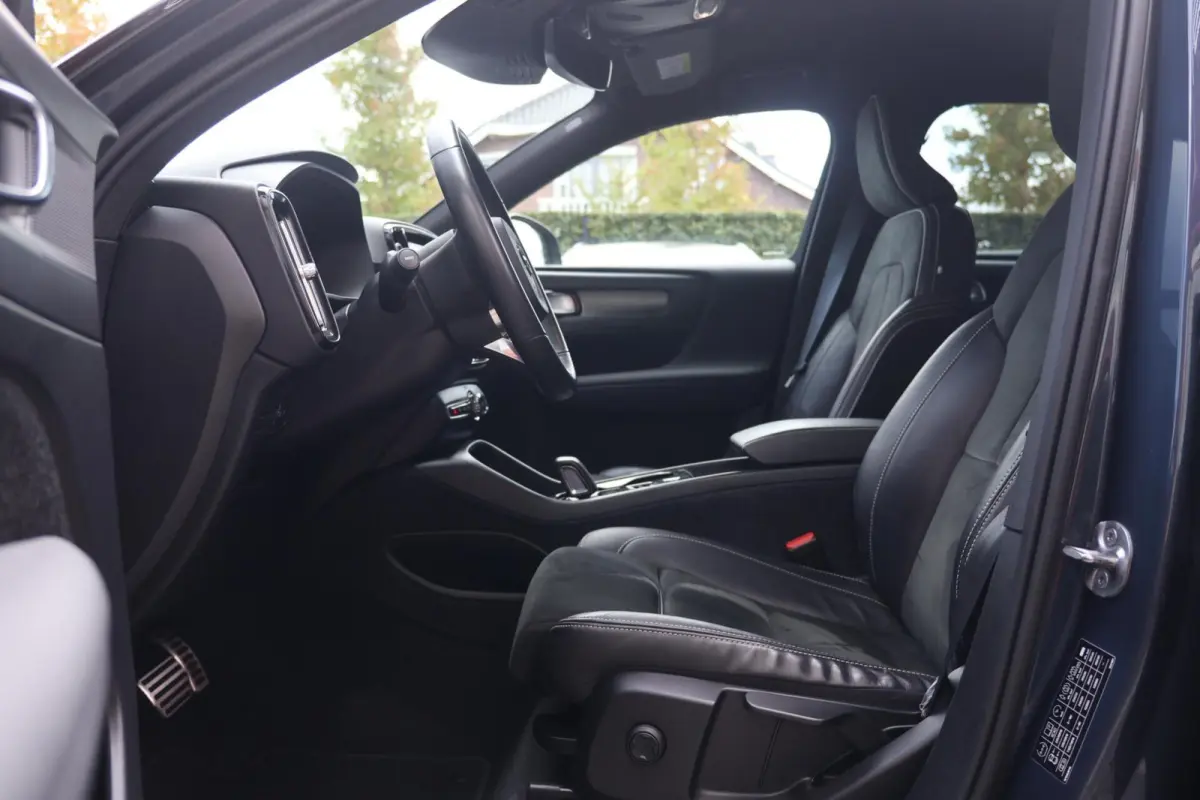 T5 R-Design | Trekhaak | Parkeercamera | Keyless |