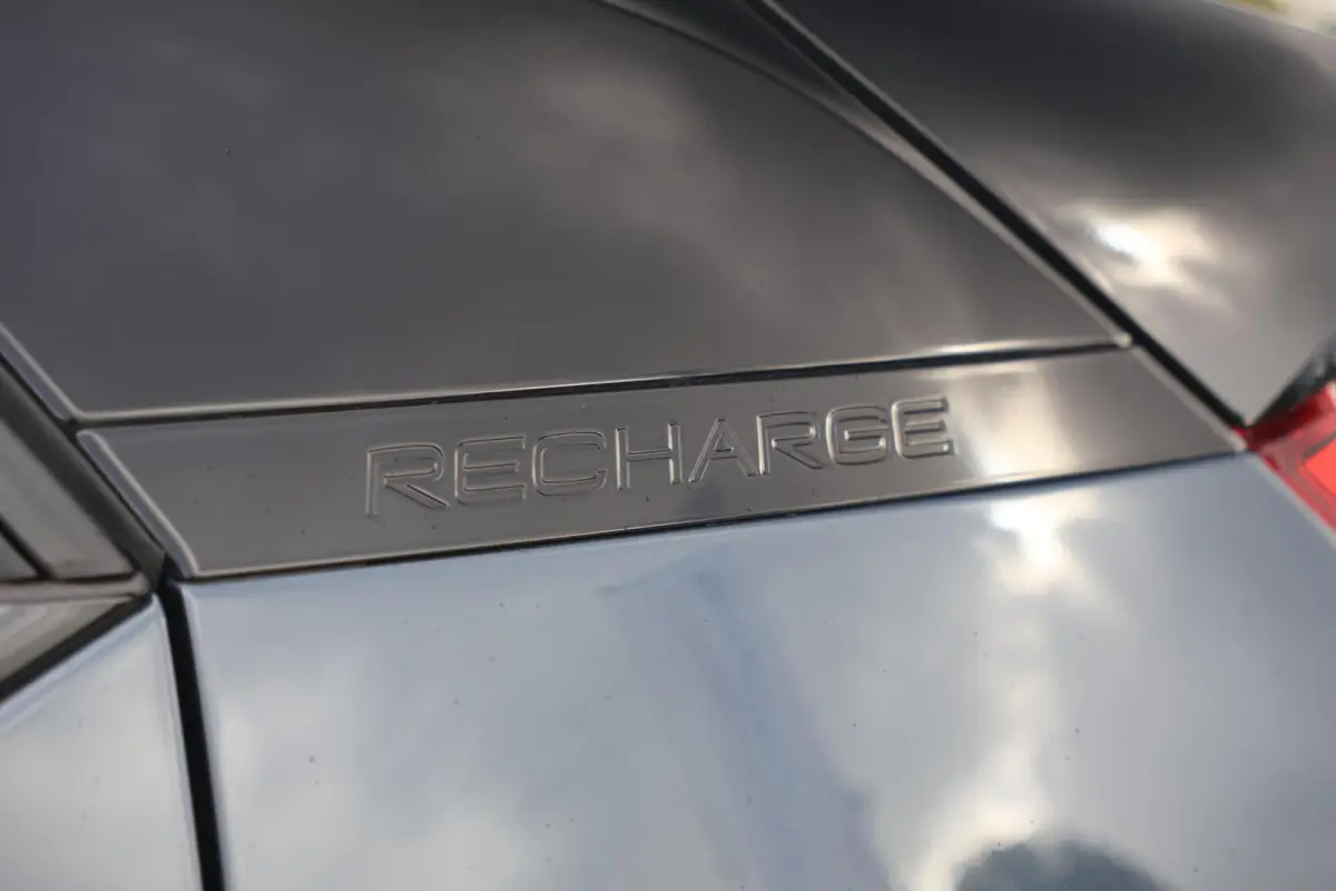 T5 R-Design | Trekhaak | Parkeercamera | Keyless |