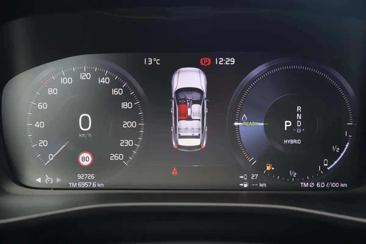 T5 R-Design | Trekhaak | Parkeercamera | Keyless |