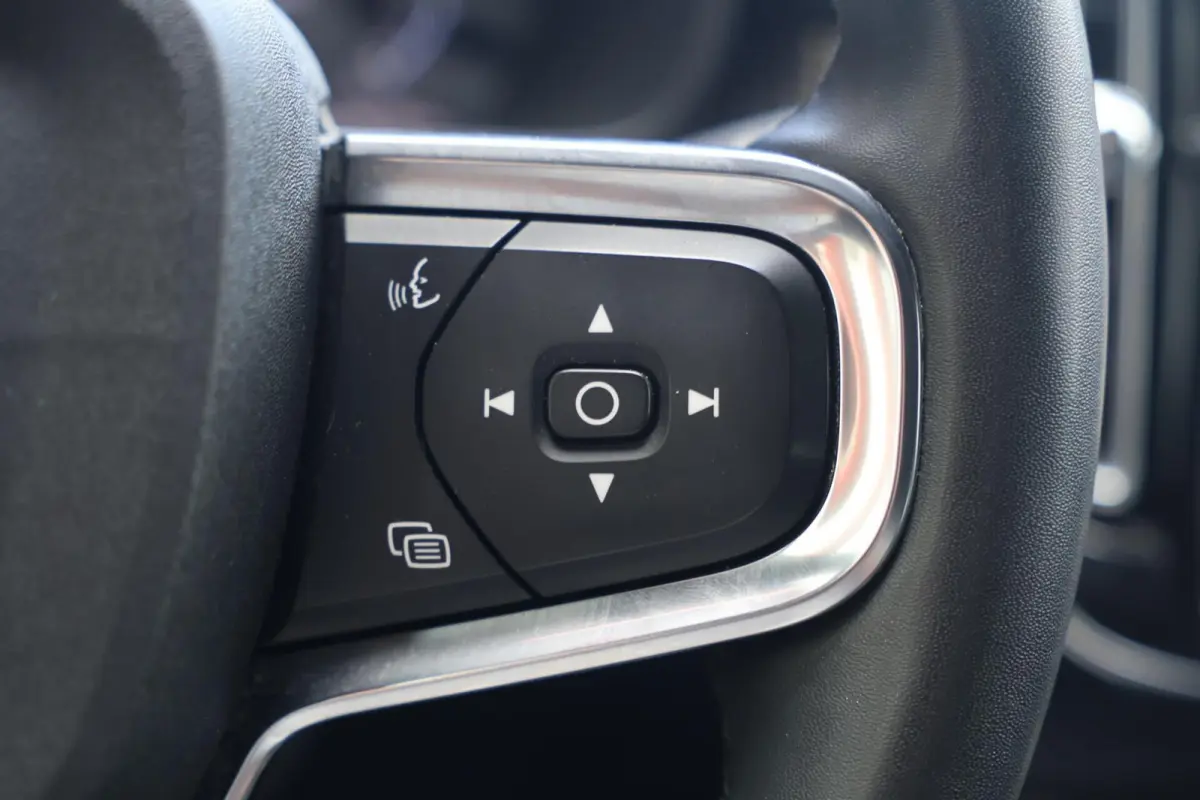 T5 R-Design | Trekhaak | Parkeercamera | Keyless |