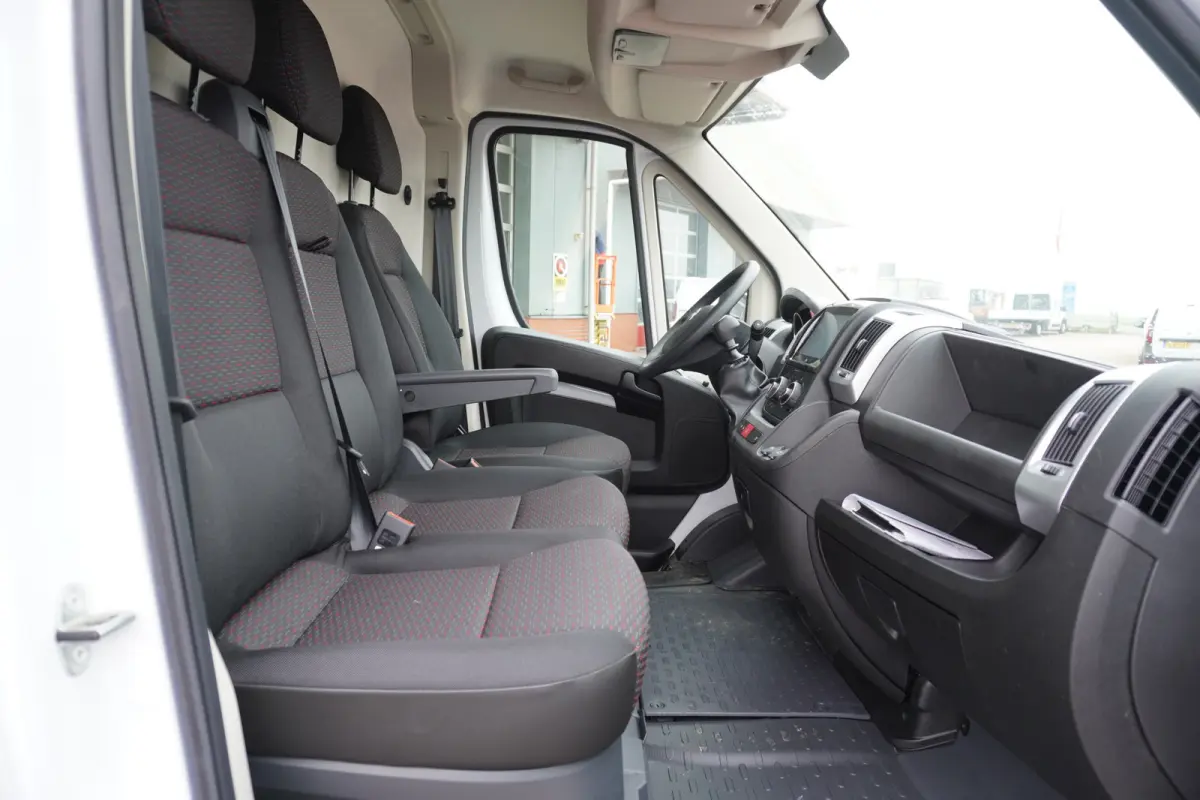 2.2 BlueHDi 140 L3H2 3.5t nr. V064 | Airco | Cruise | Apple CP + Android | Camera