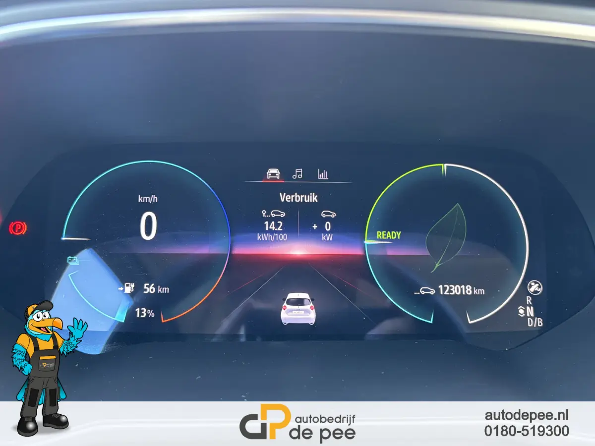 R110 Life 52 kWh GARANTIE/KOOPACCU SOH 94%/CCS/CLIMA/CRUISE/CARPLAY/LICHTMETAAL rijklaarprijs!
