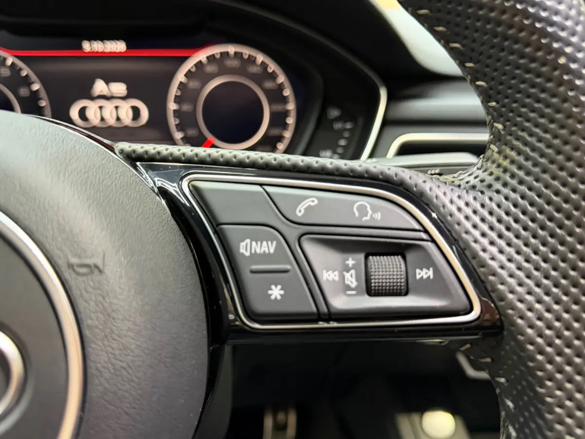 40 TFSI Sport S-line Edition Pano Leder Navi Clima Camera B&O Carplay 19"LM 240 PK!