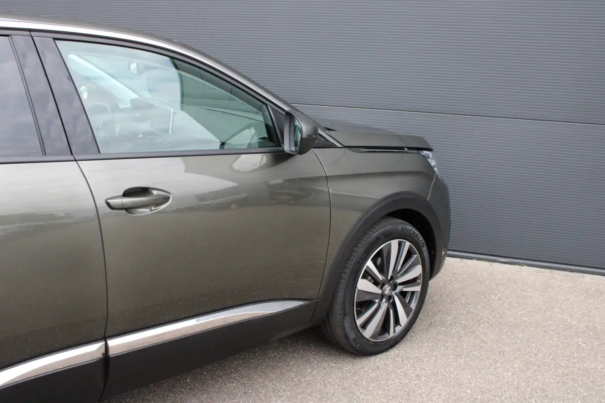 1.2 PureTech Blue Lease Premium Avantage | Automaat | Navigatie | Camera | Apple carplay | Trekhaak | NL auto | 46.000km |