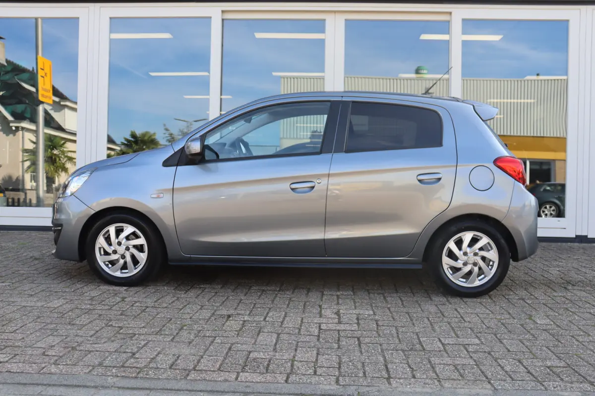 1.0 Active, Apple Carplay, Airco, Dealeronderhouden, Navi, LMV, Prijs Is Rijklaar Inclusief 6 Maanden Garantie