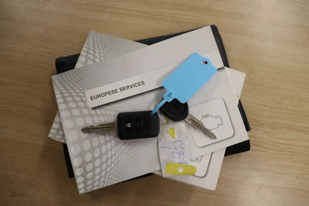 1.0 Active, Apple Carplay, Airco, Dealeronderhouden, Navi, LMV, Prijs Is Rijklaar Inclusief 6 Maanden Garantie