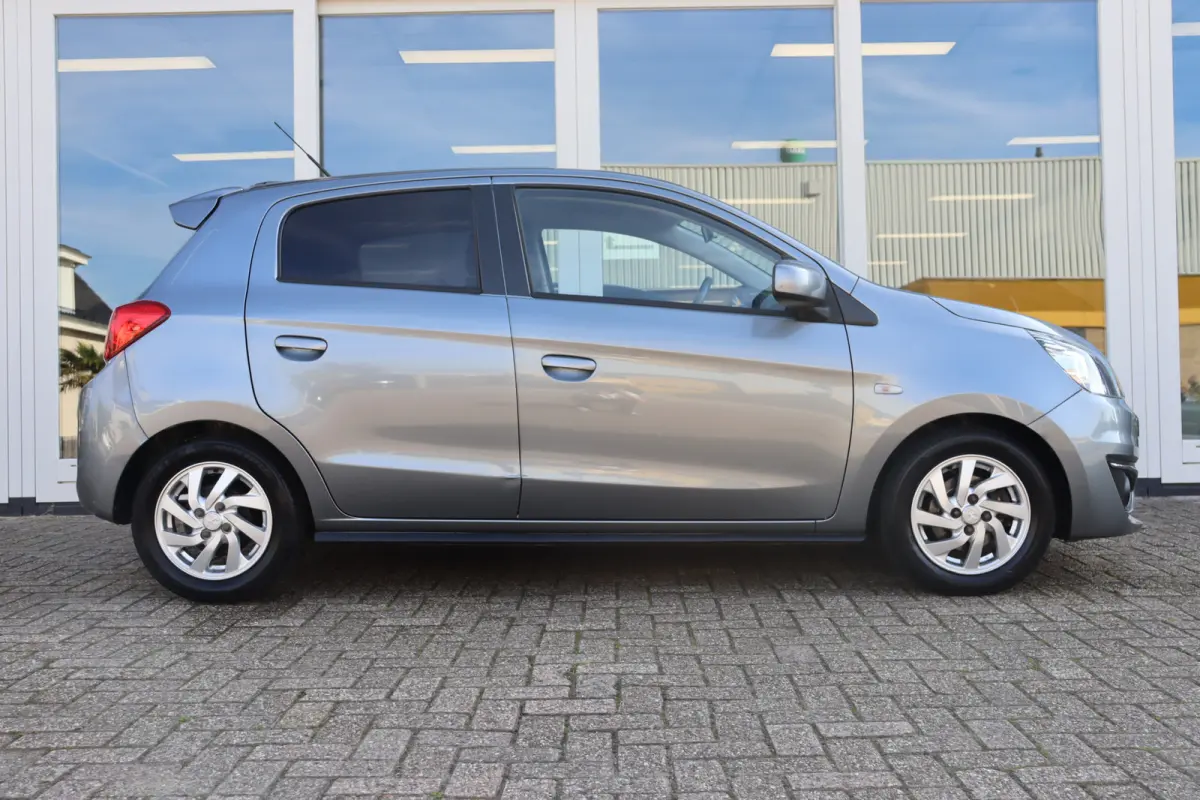 1.0 Active, Apple Carplay, Airco, Dealeronderhouden, Navi, LMV, Prijs Is Rijklaar Inclusief 6 Maanden Garantie