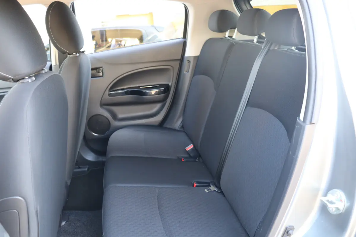 1.0 Active, Apple Carplay, Airco, Dealeronderhouden, Navi, LMV, Prijs Is Rijklaar Inclusief 6 Maanden Garantie