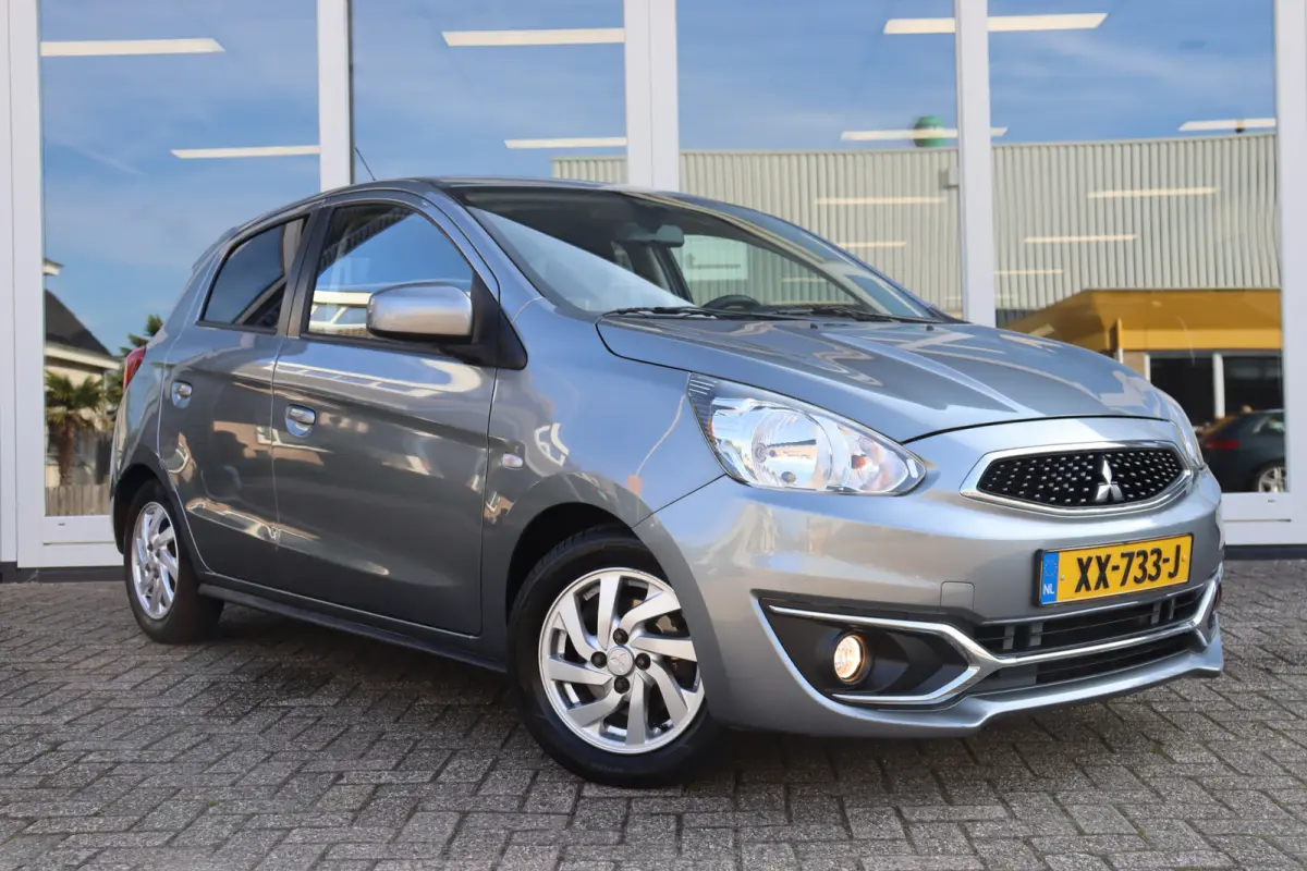 1.0 Active, Apple Carplay, Airco, Dealeronderhouden, Navi, LMV, Prijs Is Rijklaar Inclusief 6 Maanden Garantie