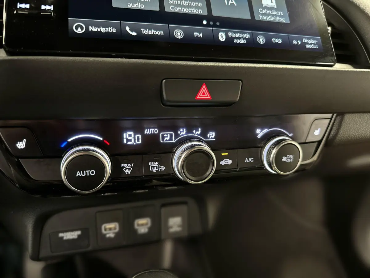 1.5 e:HEV Executive Automaat | Camera | Carplay