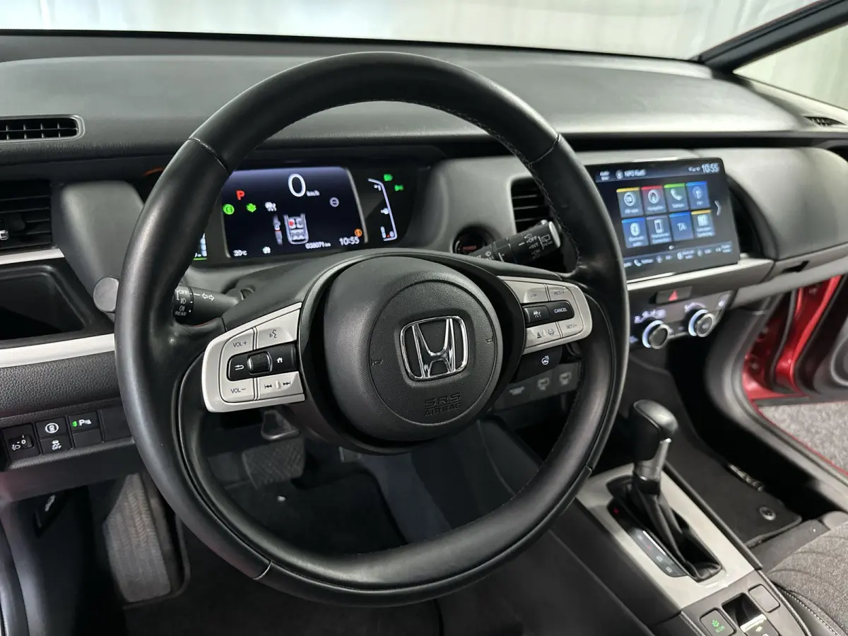 1.5 e:HEV Executive Automaat | Camera | Carplay