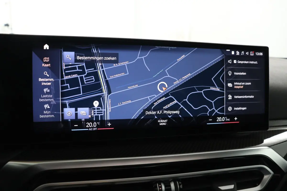 318i | M Sport Pro | Elektrisch Glazen Schuif-/kanteldak | Carbon interieur | HiFi Systeem | Parkeersensoren voor en achter | Adaptive LED Koplampen |