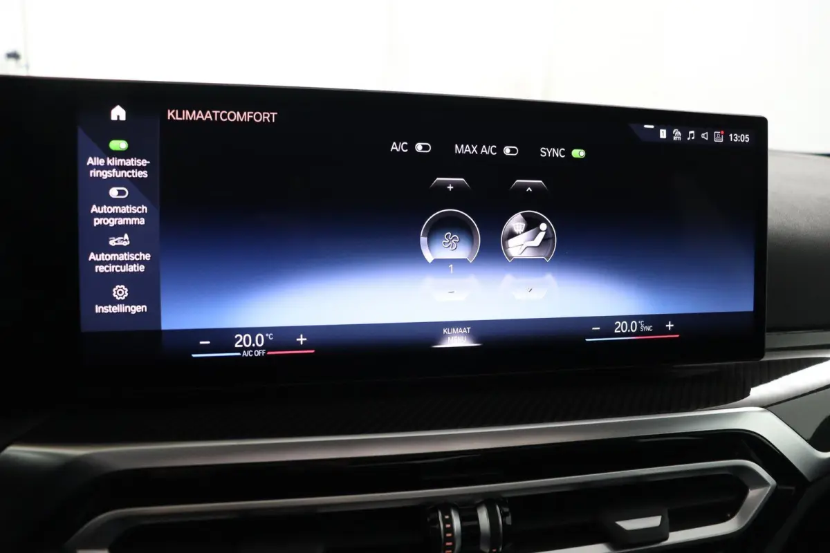 318i | M Sport Pro | Elektrisch Glazen Schuif-/kanteldak | Carbon interieur | HiFi Systeem | Parkeersensoren voor en achter | Adaptive LED Koplampen |