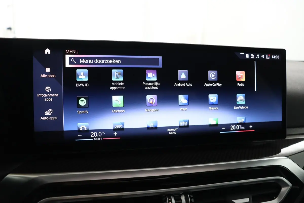 318i | M Sport Pro | Elektrisch Glazen Schuif-/kanteldak | Carbon interieur | HiFi Systeem | Parkeersensoren voor en achter | Adaptive LED Koplampen |