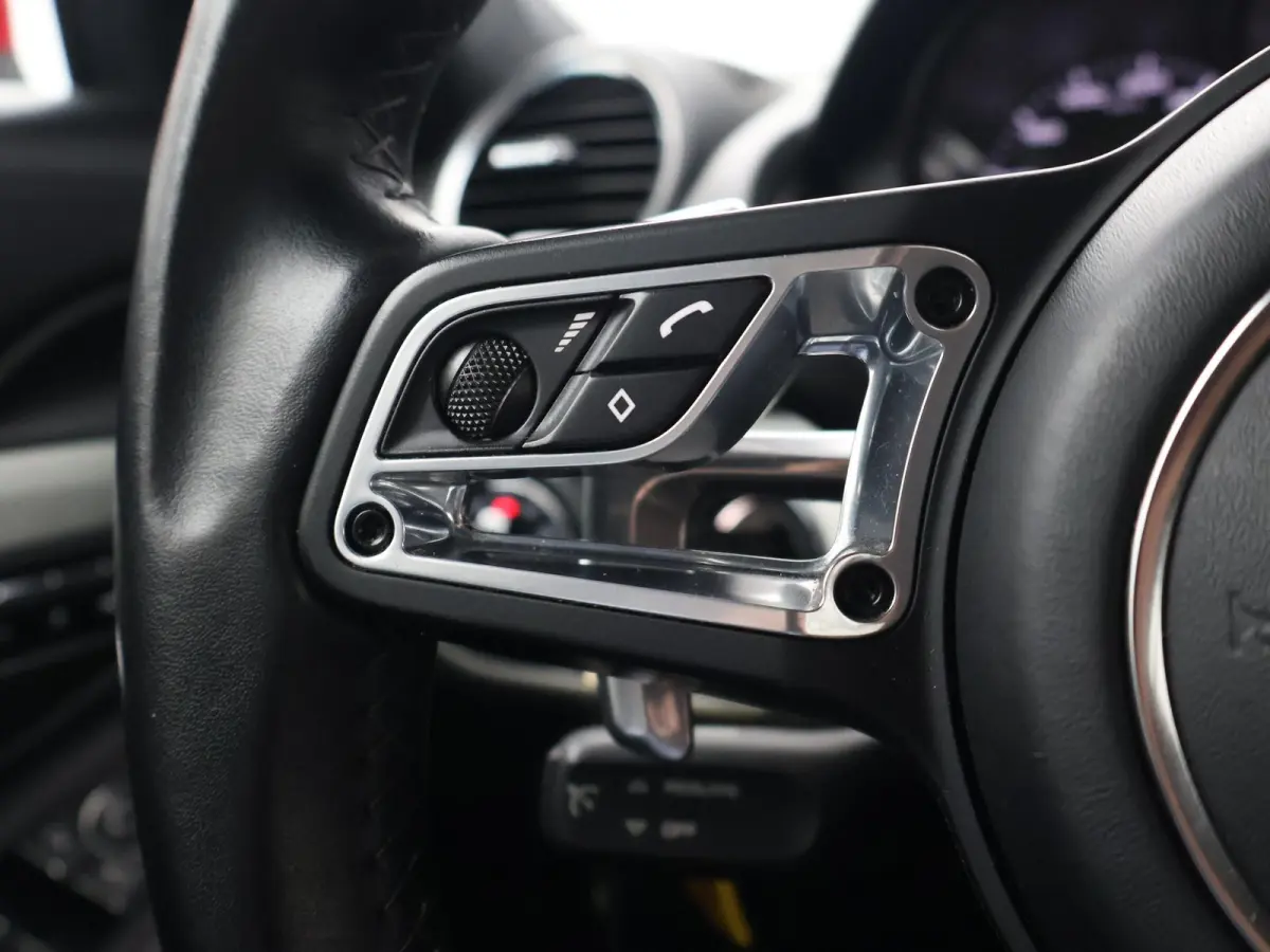 S 2.5 350 PK PDK KARMIJNROOD ORIG. NL | 20 INCH | CARPLAY | PASM | BOSE | CAMERA
