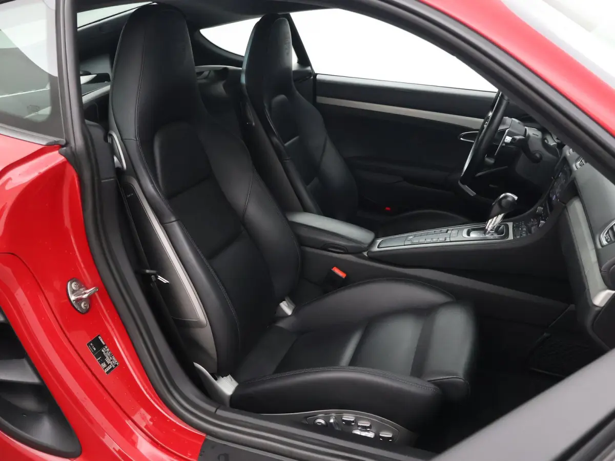 S 2.5 350 PK PDK KARMIJNROOD ORIG. NL | 20 INCH | CARPLAY | PASM | BOSE | CAMERA