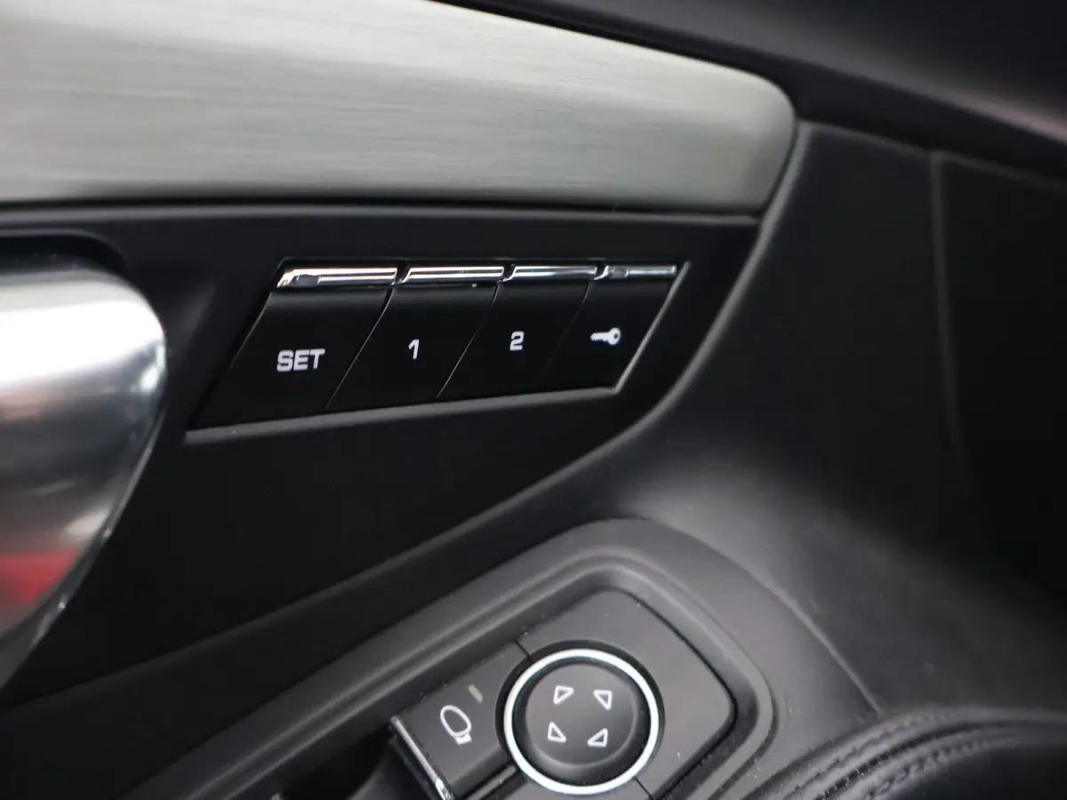 S 2.5 350 PK PDK KARMIJNROOD ORIG. NL | 20 INCH | CARPLAY | PASM | BOSE | CAMERA