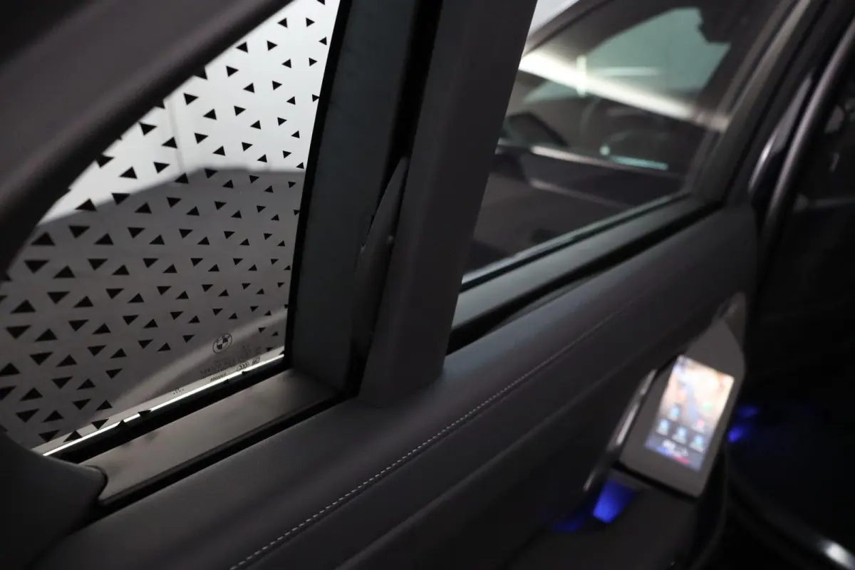 750e xDrive | M Sport | Individual Volleder | Connoisseur & Executive Pack | Executive Lounge | Sky Lounge | Rear-Seat Entertainment Experience | Stoelverwarming & Massage voor/achter | Stoe