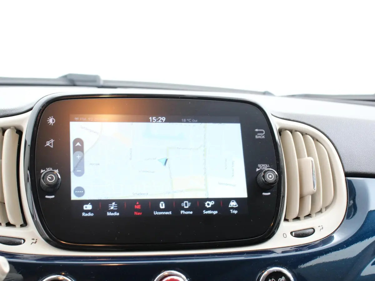 1.0 Hybrid Bellavita Navigatie Apple Carplay/Android Auto Climate Control Lichtmetalen velgen Parkeer sensoren