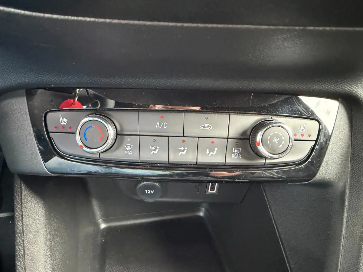 1.2 Turbo GS Line | Camera | Parksensor | LED | Stoelverwarming | Carplay |