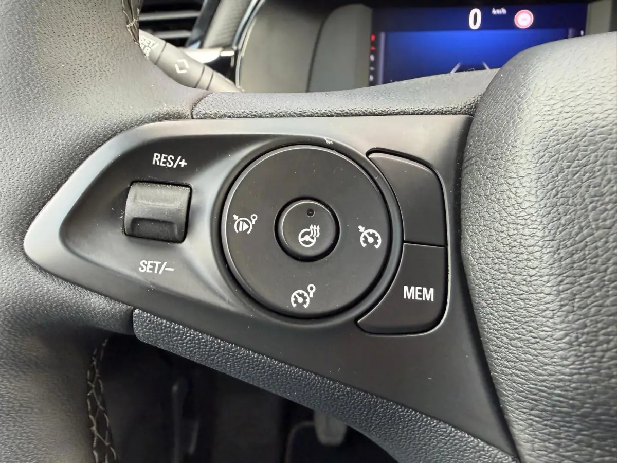 1.2 Turbo GS Line | Camera | Parksensor | LED | Stoelverwarming | Carplay |