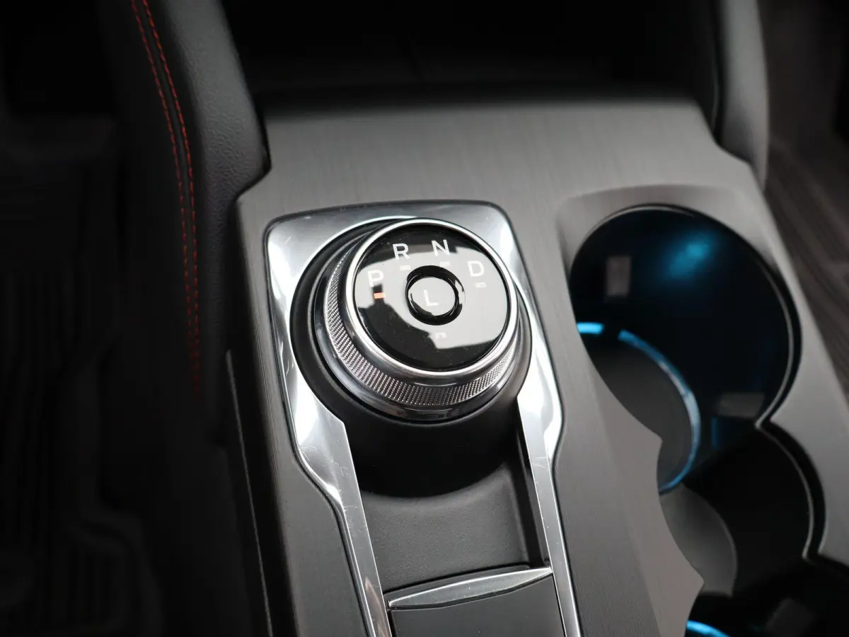 2.5 PHEV ST-Line X | winter pack | technology pack |