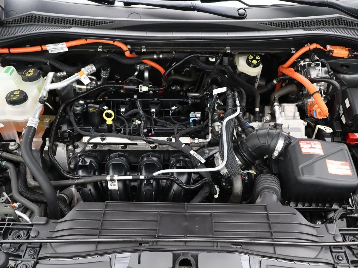 2.5 PHEV ST-Line X | winter pack | technology pack |
