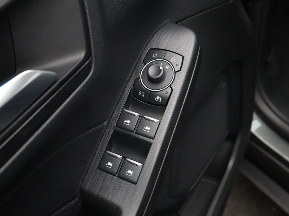 2.5 PHEV ST-Line X | winter pack | technology pack |
