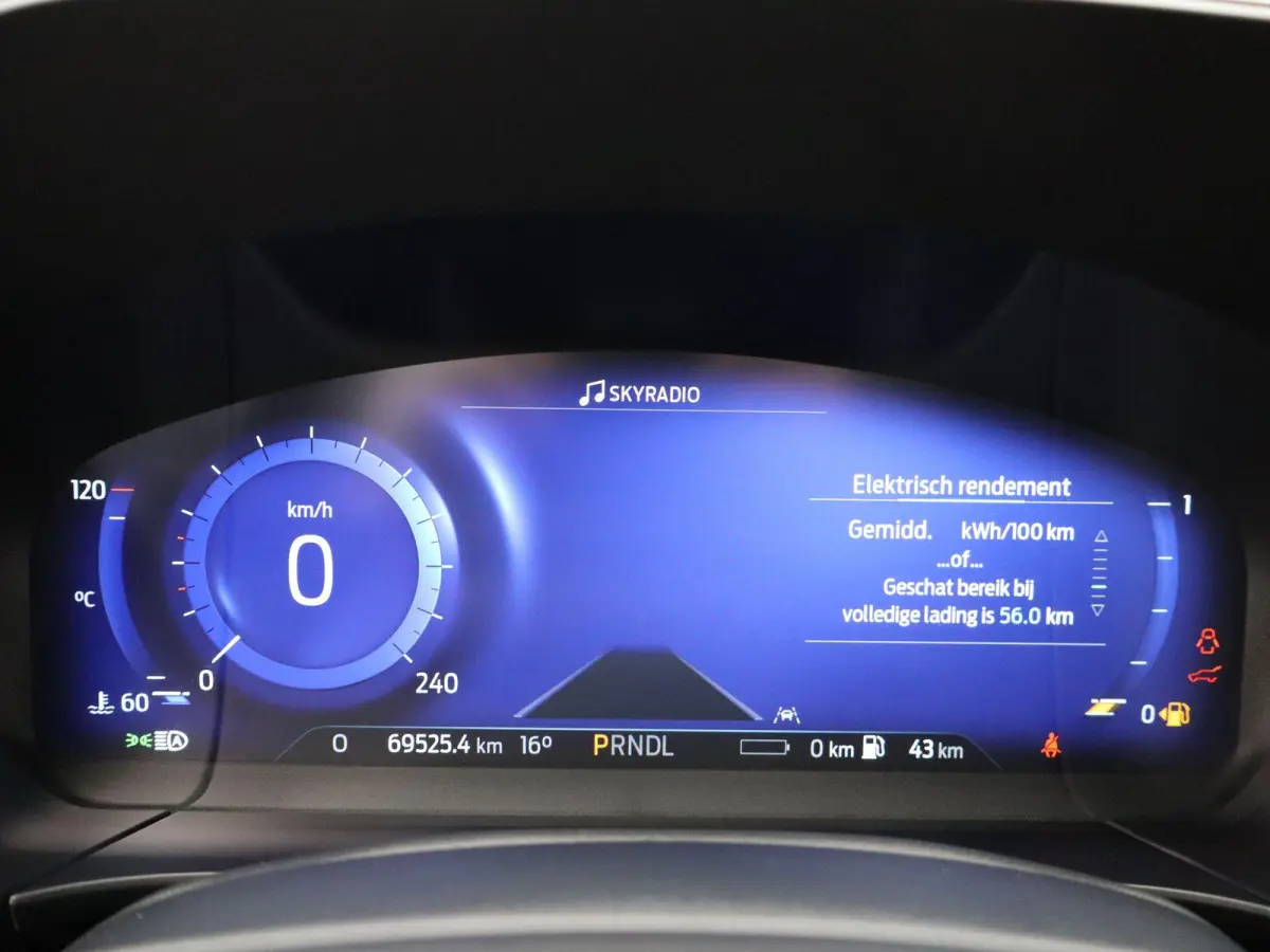 2.5 PHEV ST-Line X | winter pack | technology pack |