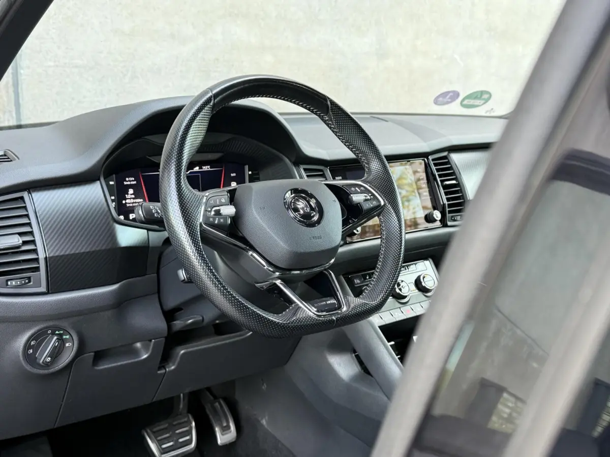 2.0 TSI 4x4 Sportline Business | Panorama dak | Adaptieve Cruise | Dealer onderhouden | Memory stoelen |