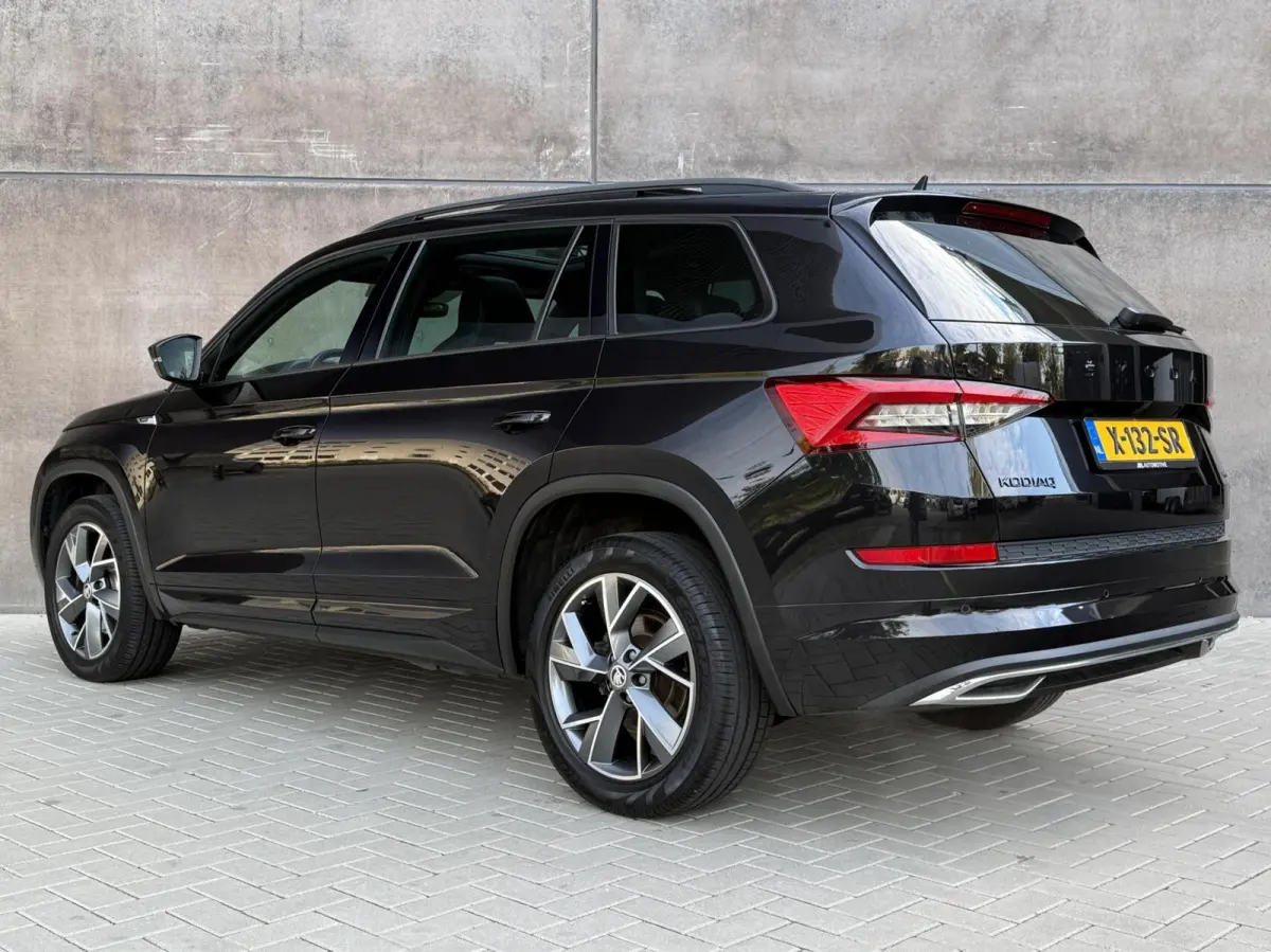 2.0 TSI 4x4 Sportline Business | Panorama dak | Adaptieve Cruise | Dealer onderhouden | Memory stoelen |