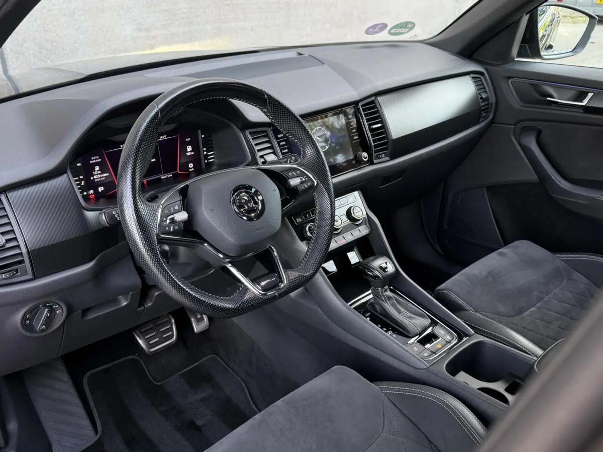 2.0 TSI 4x4 Sportline Business | Panorama dak | Adaptieve Cruise | Dealer onderhouden | Memory stoelen |