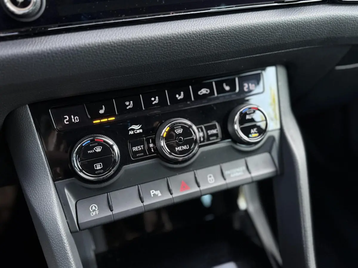 2.0 TSI 4x4 Sportline Business | Panorama dak | Adaptieve Cruise | Dealer onderhouden | Memory stoelen |