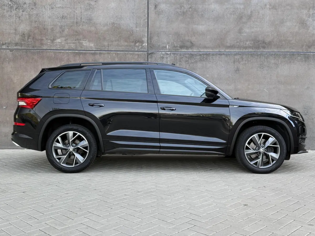 2.0 TSI 4x4 Sportline Business | Panorama dak | Adaptieve Cruise | Dealer onderhouden | Memory stoelen |