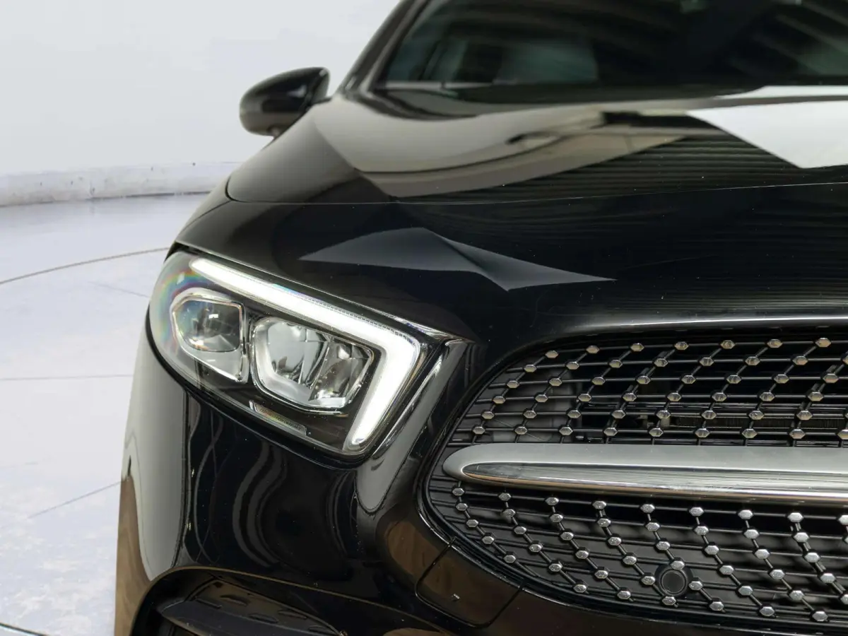Hatchback 180 Business Solution AMG