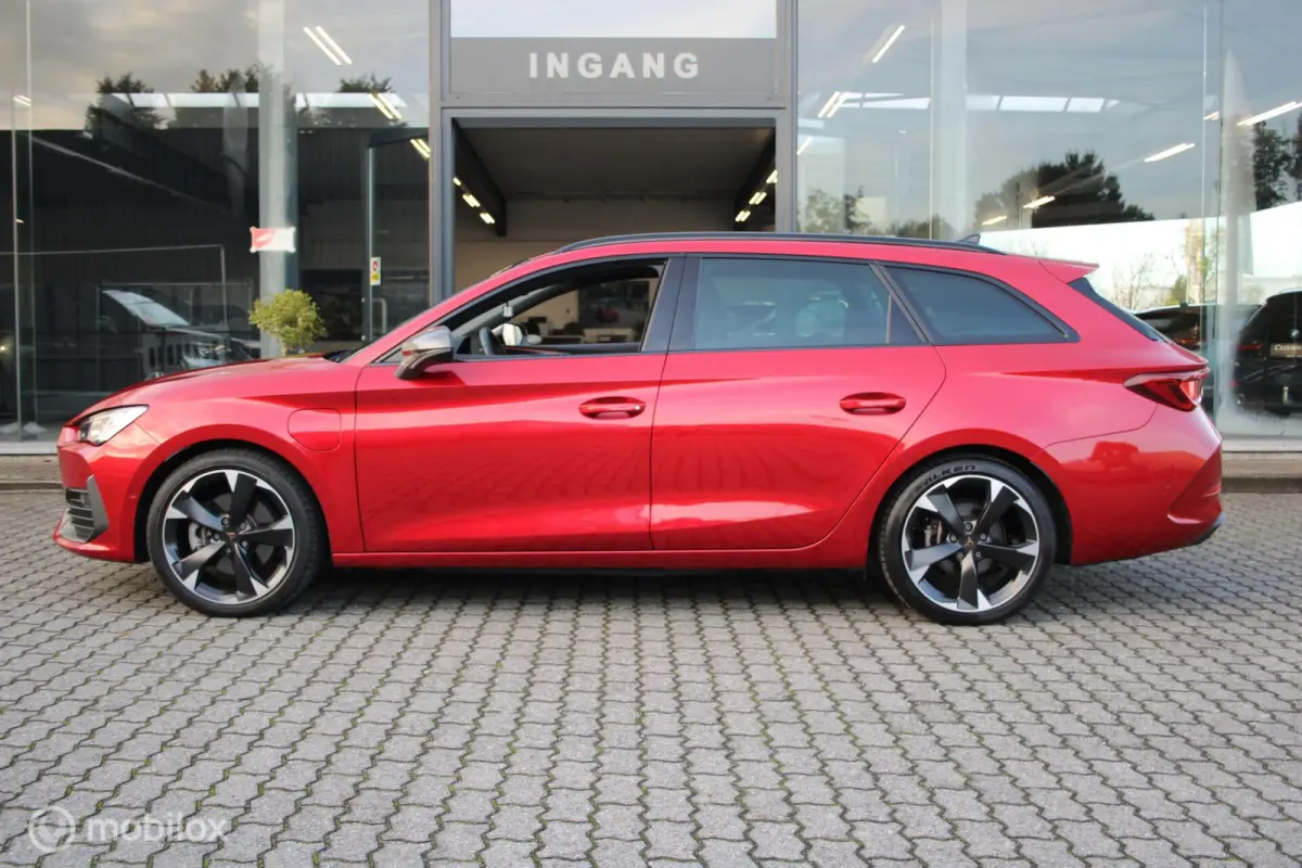 1.4 e-Hybrid Business