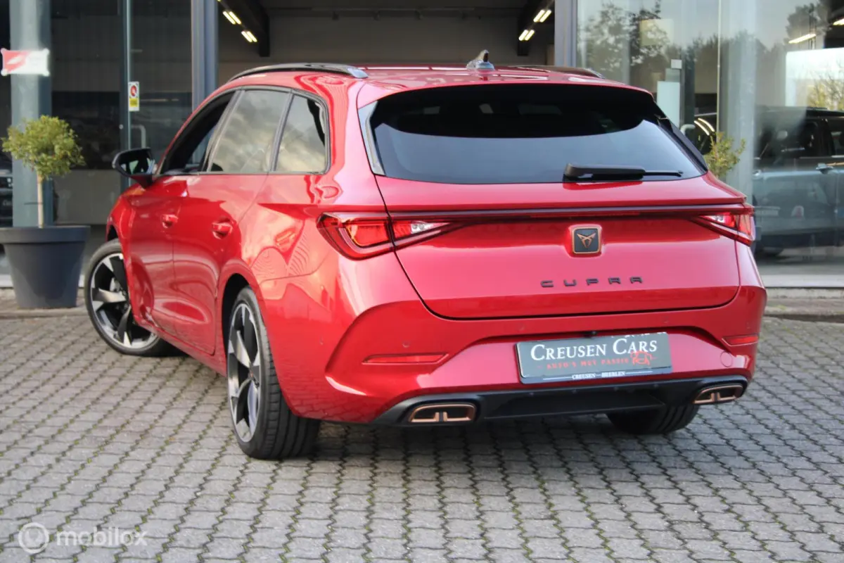 1.4 e-Hybrid Business