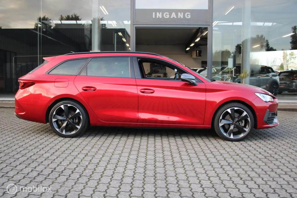 1.4 e-Hybrid Business