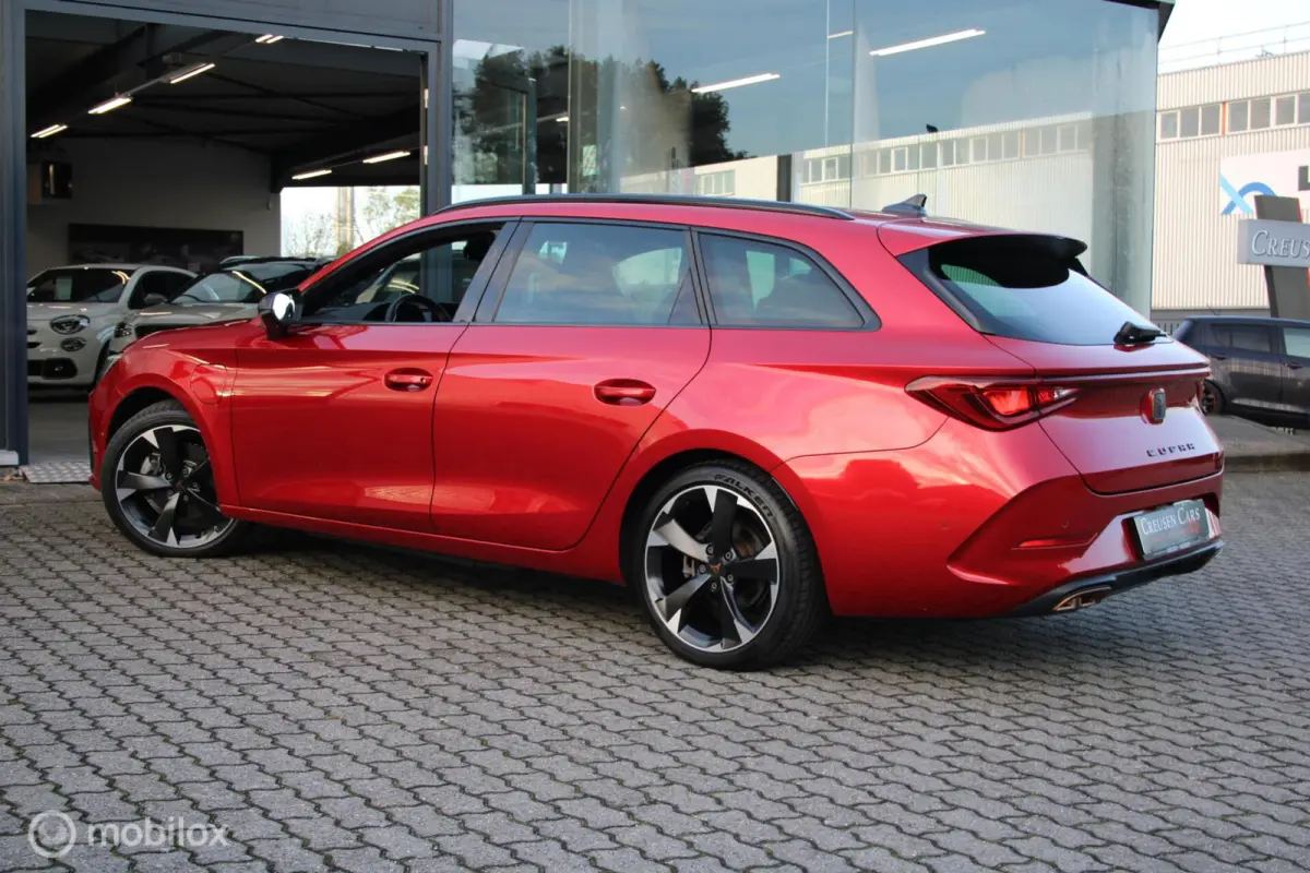 1.4 e-Hybrid Business