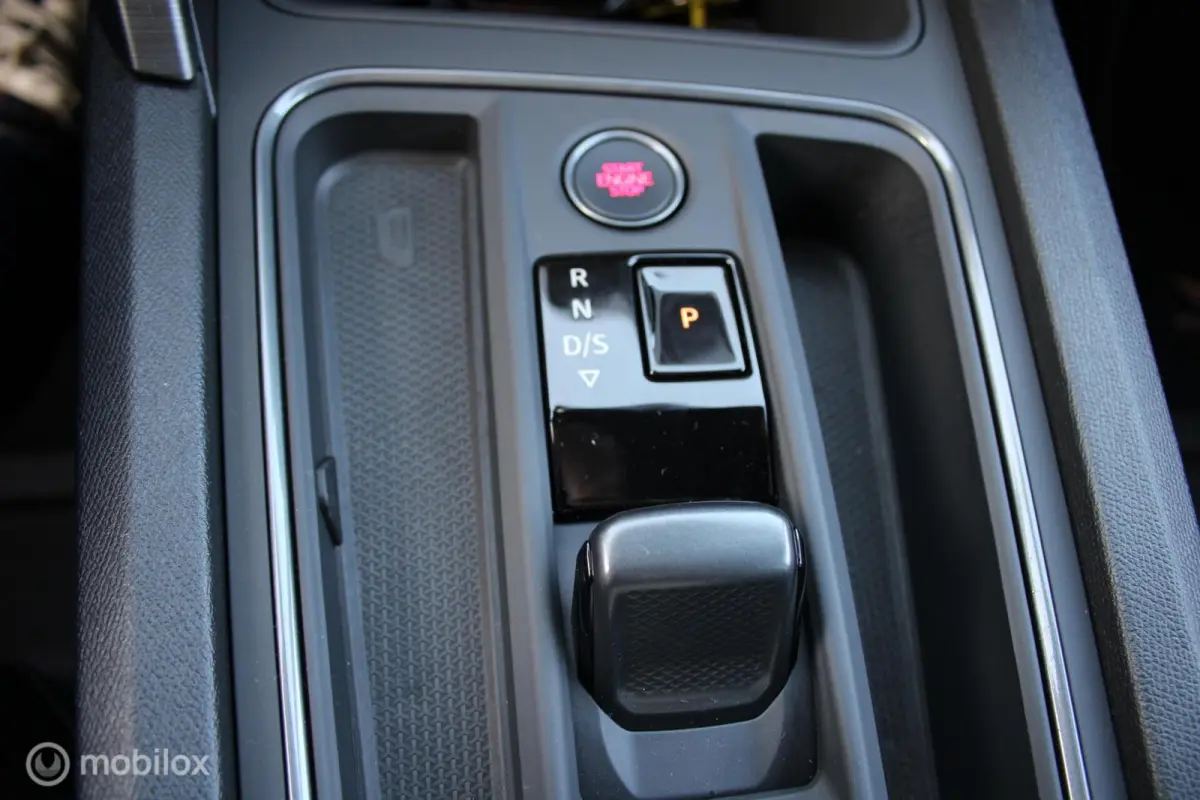 1.4 e-Hybrid Business