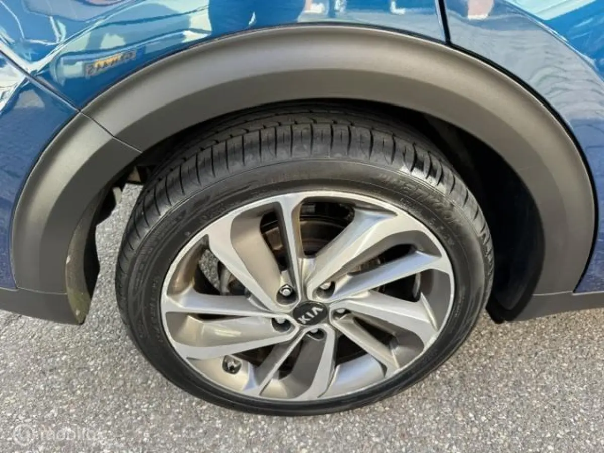 1.6 GDi Hybrid ExecutiveLine Stoel verwarming & verkoeling , stuur verwarmd, Parkeerhulp voor & achter , Navigatie , Camera , dodehoek detectie 1e eigenaar , Door ons nieuw geleverd en onder