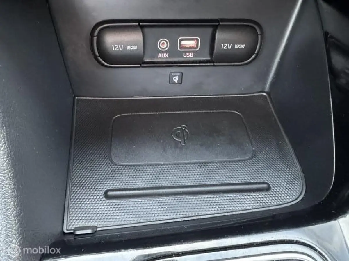 1.6 GDi Hybrid ExecutiveLine Stoel verwarming & verkoeling , stuur verwarmd, Parkeerhulp voor & achter , Navigatie , Camera , dodehoek detectie 1e eigenaar , Door ons nieuw geleverd en onder