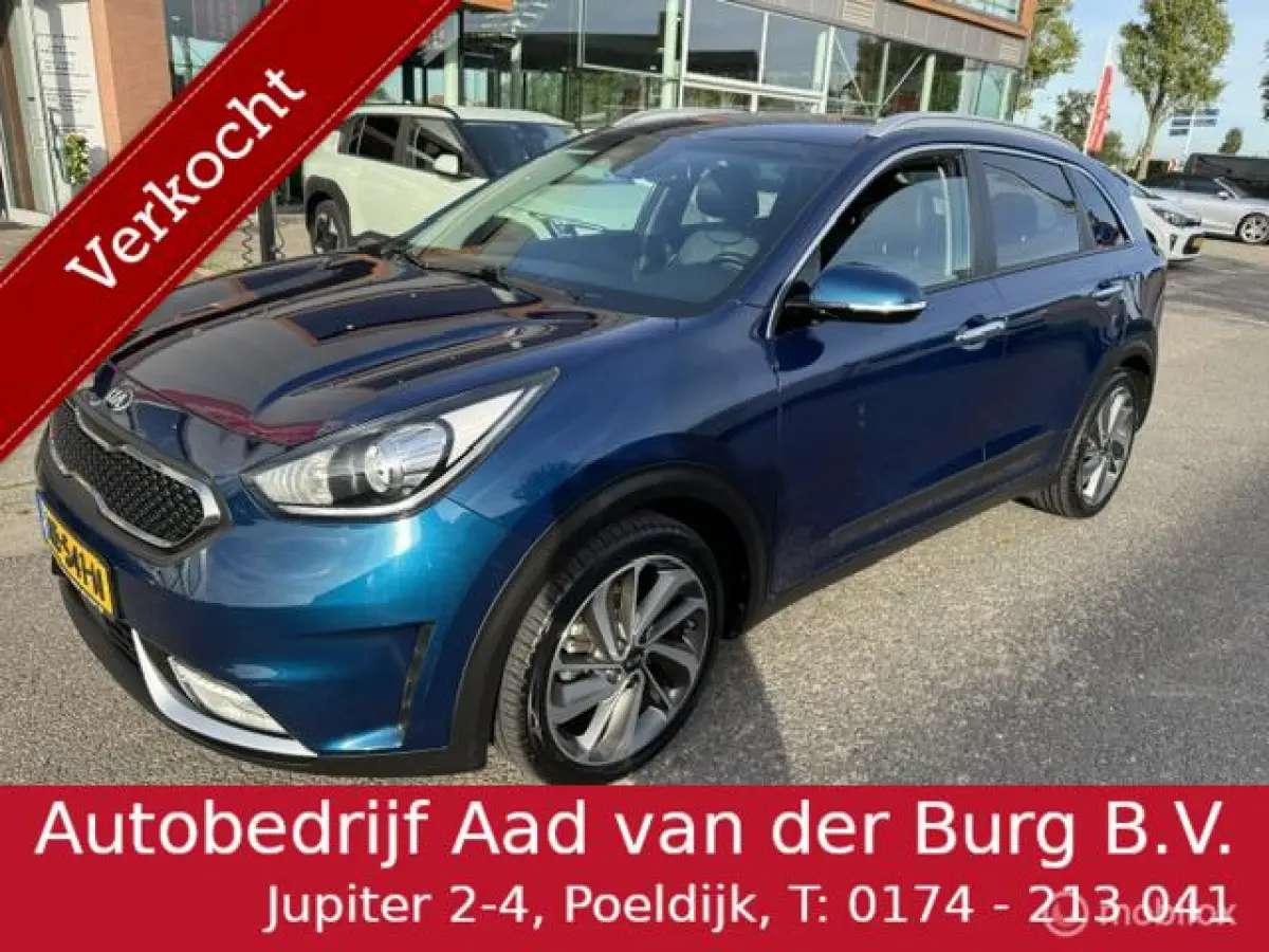 1.6 GDi Hybrid ExecutiveLine Stoel verwarming & verkoeling , stuur verwarmd, Parkeerhulp voor & achter , Navigatie , Camera , dodehoek detectie 1e eigenaar , Door ons nieuw geleverd en onder