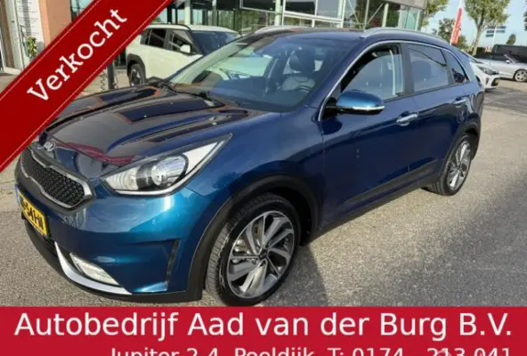 1.6 GDi Hybrid ExecutiveLine Stoel verwarming & verkoeling , stuur verwarmd, Parkeerhulp voor & achter , Navigatie , Camera , dodehoek detectie 1e eigenaar , Door ons nieuw geleverd en onder